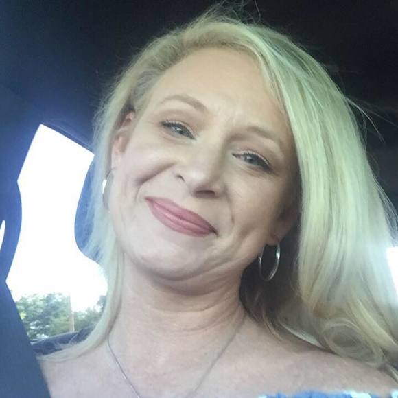 Meet your Posher, Brytnee - Picture 1 of 1